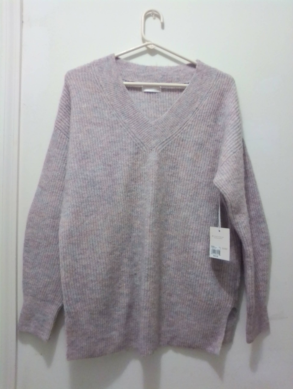 Pastel Tone V-neck Knit Sweater